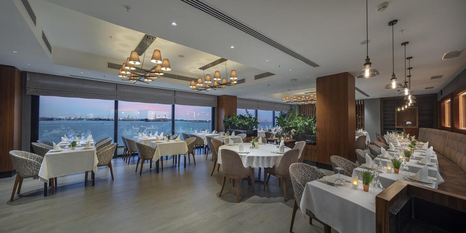 Holiday Inn Istanbul - Tuzla Bay By Ihg Buitenkant foto