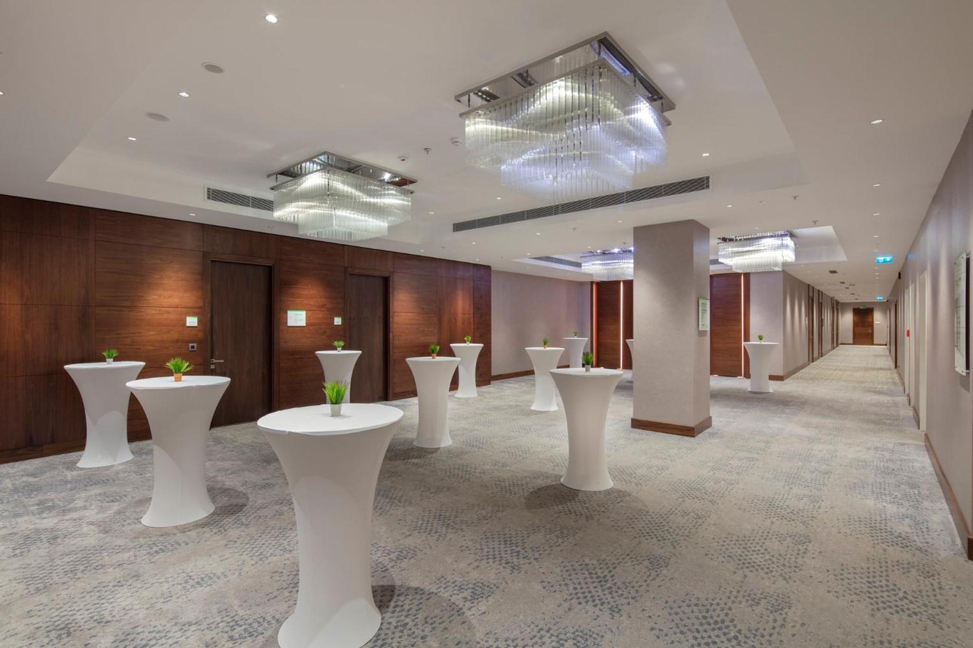 Holiday Inn Istanbul - Tuzla Bay By Ihg Buitenkant foto