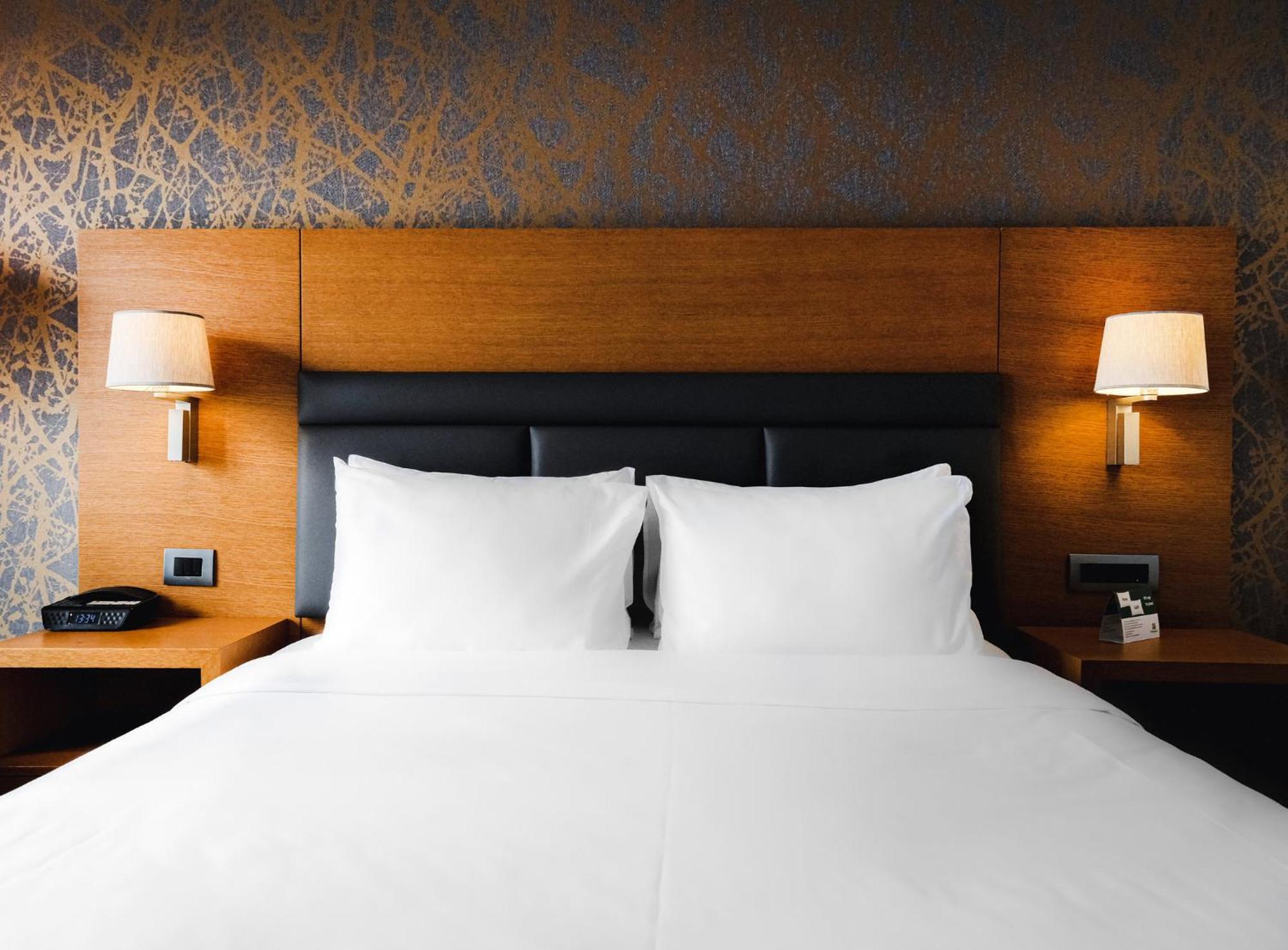 Holiday Inn Istanbul - Tuzla Bay By Ihg Buitenkant foto