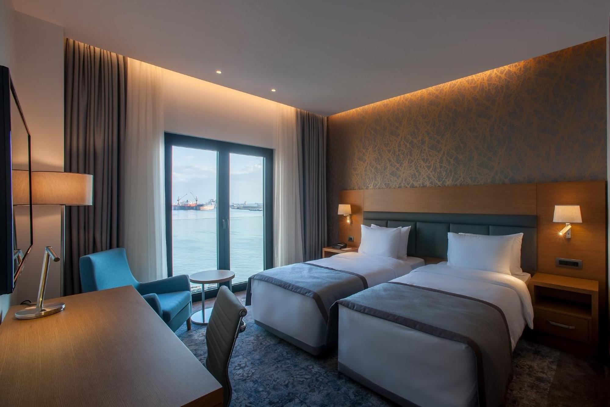 Holiday Inn Istanbul - Tuzla Bay By Ihg Buitenkant foto