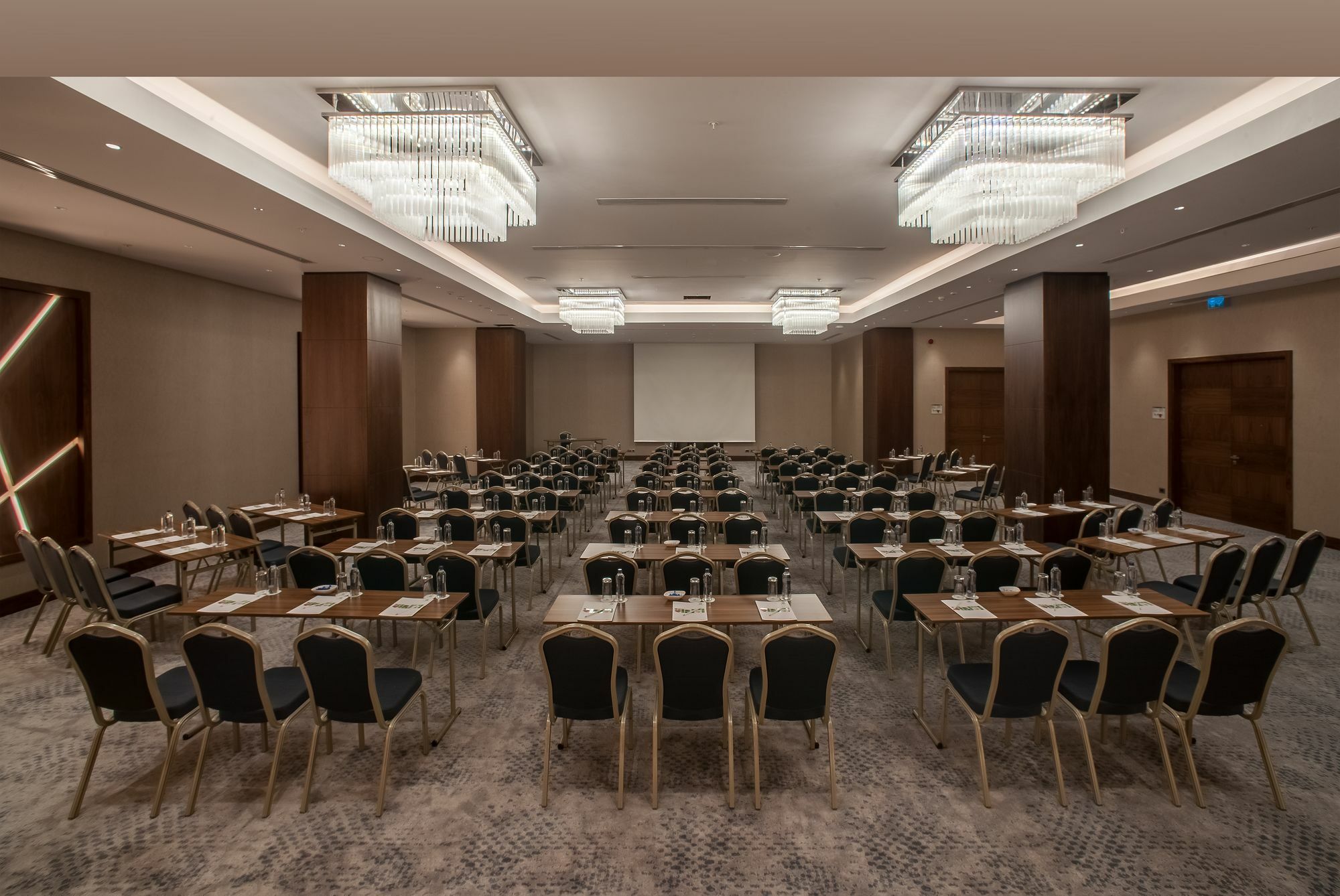 Holiday Inn Istanbul - Tuzla Bay By Ihg Buitenkant foto
